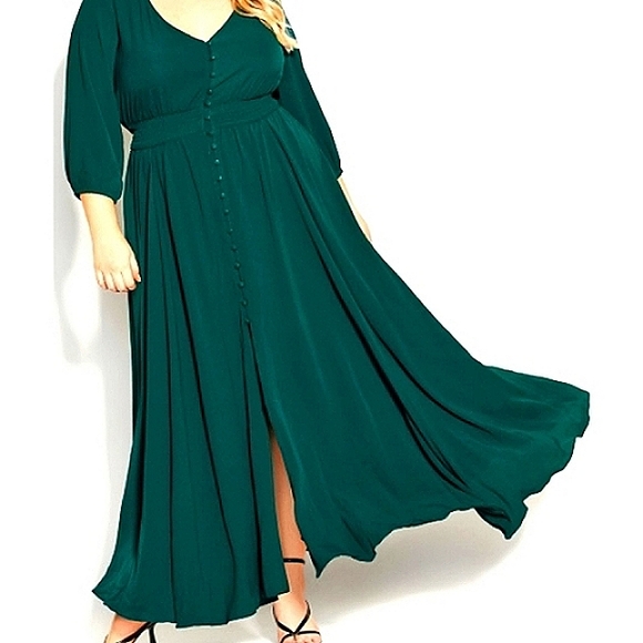 City Chic Dresses & Skirts - City Chic Emerald Green Maxi Dress